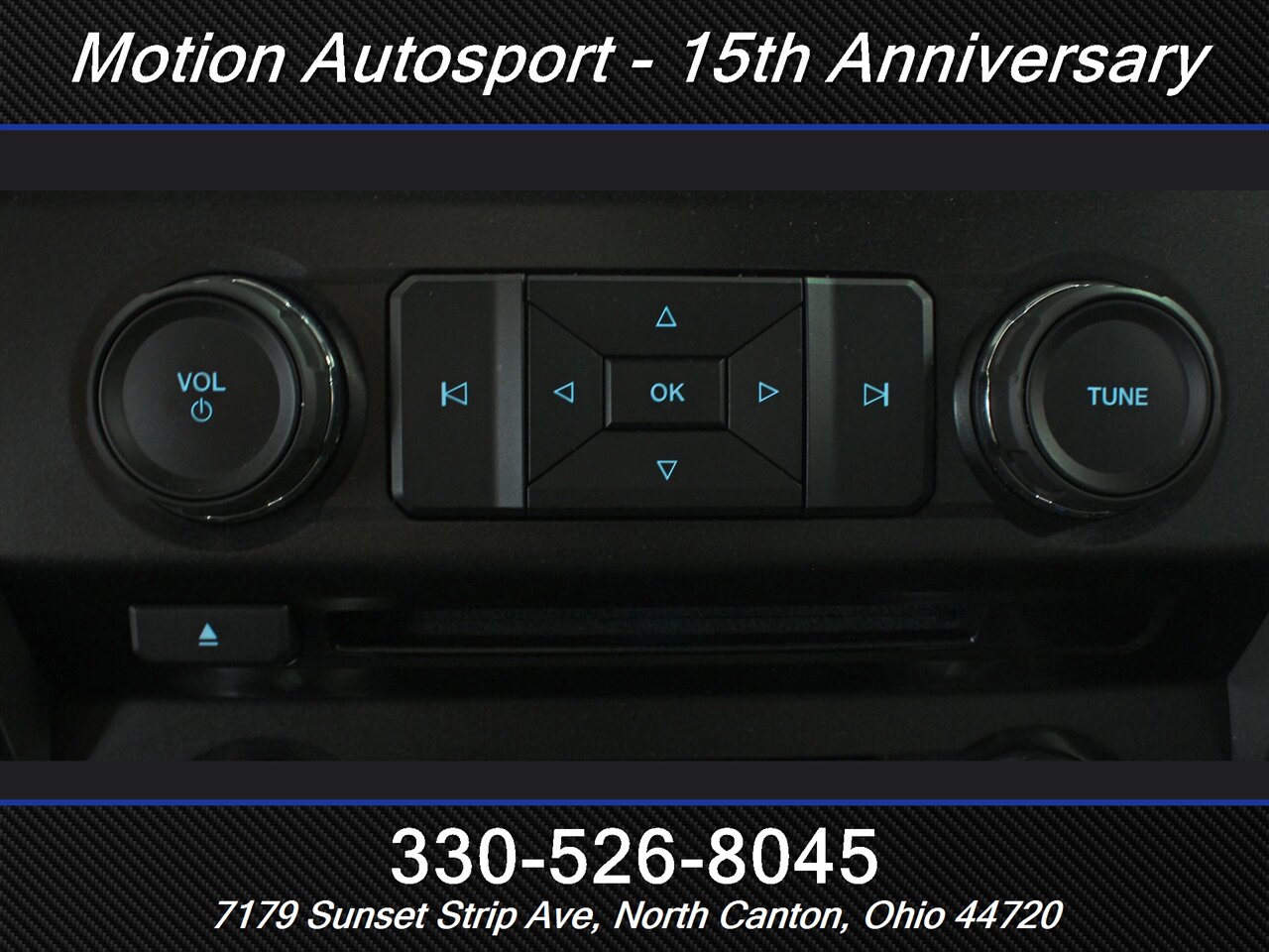 2017 Ford F-150 XLT  4X4 - Photo 24 - North Canton, OH 44720