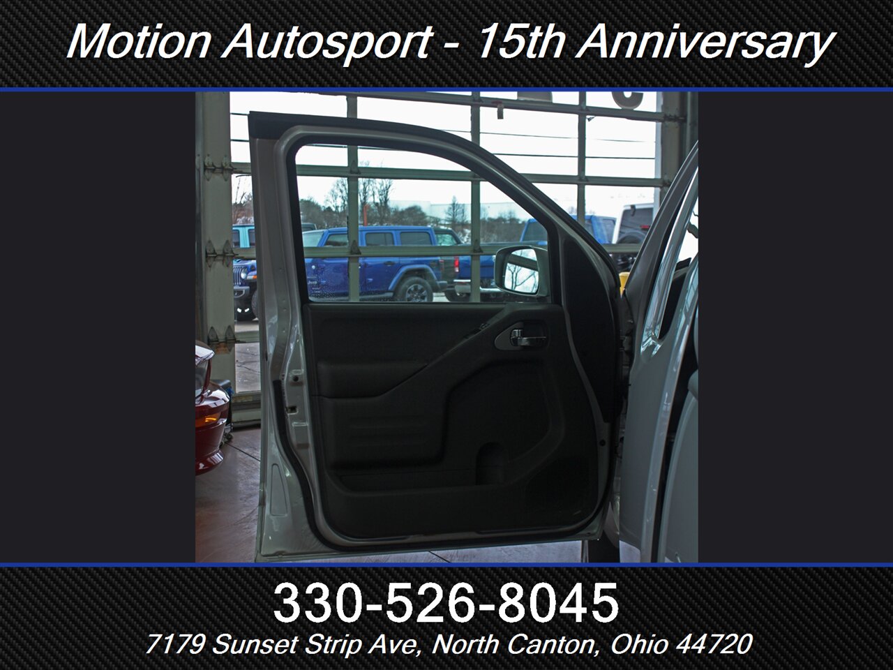 2018 Nissan Frontier PRO-4X 4X4 - Photo 13 - North Canton, OH 44720