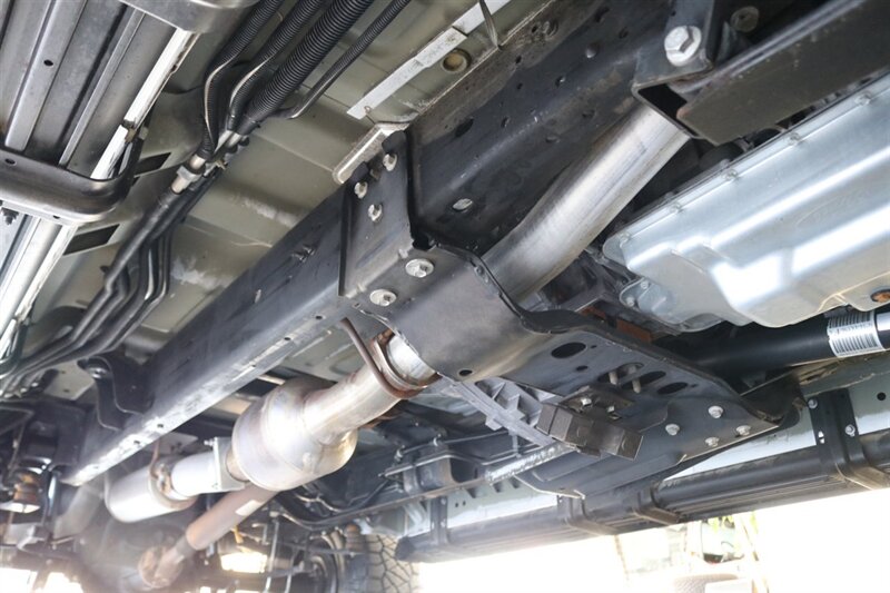 2005 Ford Excursion XLT - Photo 39 - Portland, OR 97230