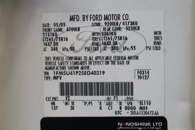 2005 Ford Excursion XLT - Photo 2 - Portland, OR 97230