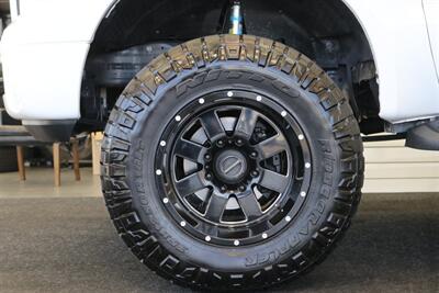 2005 Ford Excursion XLT - Photo 26 - Portland, OR 97230