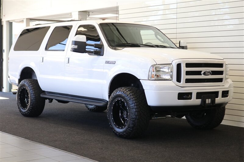 2005 Ford Excursion XLT - Photo 3 - Portland, OR 97230