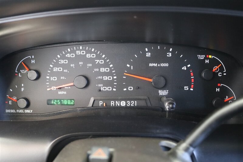 2005 Ford Excursion XLT - Photo 20 - Portland, OR 97230