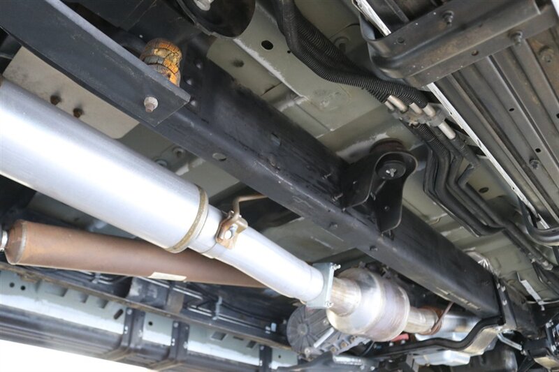 2005 Ford Excursion XLT - Photo 37 - Portland, OR 97230
