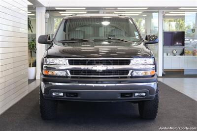 2000 Chevrolet Suburban 2500 LT  1-CALIFORNIA OWNER* 2500 3/4 TON W/ 6.0L VORTEC* LT LOADED W/SUNROOF & REAR CAPTAINS* NEW 33 " BFG KO3 10-PLYs* NEW 2.5 " LEVELING KIT W/BILSTEIN STEERING STABILIZER* 0-RUST* FRESH SERVICE - Photo 8 - Portland, OR 97230