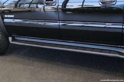 2000 Chevrolet Suburban 2500 LT  1-CALIFORNIA OWNER* 2500 3/4 TON W/ 6.0L VORTEC* LT LOADED W/SUNROOF & REAR CAPTAINS* NEW 33 " BFG KO3 10-PLYs* NEW 2.5 " LEVELING KIT W/BILSTEIN STEERING STABILIZER* 0-RUST* FRESH SERVICE - Photo 46 - Portland, OR 97230
