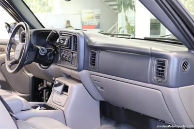 2000 Chevrolet Suburban 2500 LT  1-CALIFORNIA OWNER* 2500 3/4 TON W/ 6.0L VORTEC* LT LOADED W/SUNROOF & REAR CAPTAINS* NEW 33 " BFG KO3 10-PLYs* NEW 2.5 " LEVELING KIT W/BILSTEIN STEERING STABILIZER* 0-RUST* FRESH SERVICE - Photo 78 - Portland, OR 97230