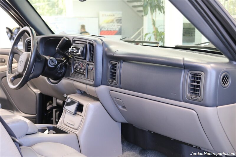 2000 Chevrolet Suburban 2500 LT  1-CALIFORNIA OWNER* 2500 3/4 TON W/ 6.0L VORTEC* LT LOADED W/SUNROOF & REAR CAPTAINS* NEW 33 " BFG KO3 10-PLYs* NEW 2.5 " LEVELING KIT W/BILSTEIN STEERING STABILIZER* 0-RUST* FRESH SERVICE - Photo 78 - Portland, OR 97230