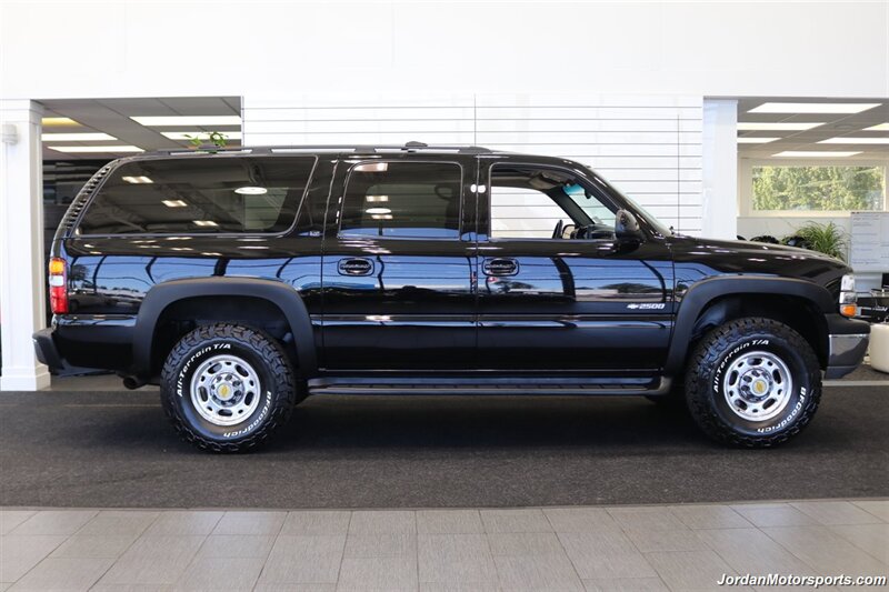 2000 Chevrolet Suburban 2500 LT  1-CALIFORNIA OWNER* 2500 3/4 TON W/ 6.0L VORTEC* LT LOADED W/SUNROOF & REAR CAPTAINS* NEW 33 " BFG KO3 10-PLYs* NEW 2.5 " LEVELING KIT W/BILSTEIN STEERING STABILIZER* 0-RUST* FRESH SERVICE - Photo 5 - Portland, OR 97230