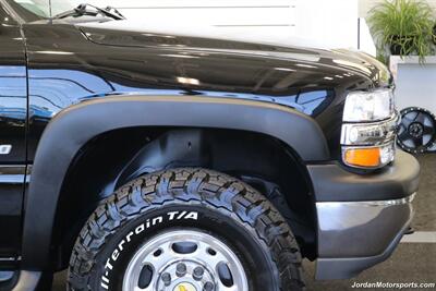 2000 Chevrolet Suburban 2500 LT  1-CALIFORNIA OWNER* 2500 3/4 TON W/ 6.0L VORTEC* LT LOADED W/SUNROOF & REAR CAPTAINS* NEW 33 " BFG KO3 10-PLYs* NEW 2.5 " LEVELING KIT W/BILSTEIN STEERING STABILIZER* 0-RUST* FRESH SERVICE - Photo 37 - Portland, OR 97230