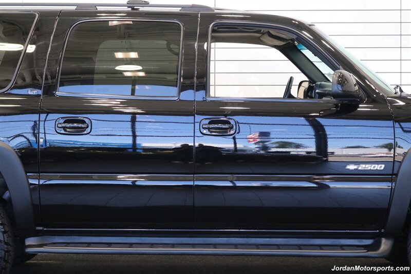 2000 Chevrolet Suburban 2500 LT  1-CALIFORNIA OWNER* 2500 3/4 TON W/ 6.0L VORTEC* LT LOADED W/SUNROOF & REAR CAPTAINS* NEW 33 " BFG KO3 10-PLYs* NEW 2.5 " LEVELING KIT W/BILSTEIN STEERING STABILIZER* 0-RUST* FRESH SERVICE - Photo 39 - Portland, OR 97230