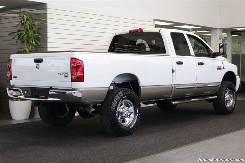 2009 Dodge Ram 2500 Laramie  1-OWNER* 67K MILES ONLY* 6-SPEED MANUAL* LARAMIE LONG BED* NEW 3 " BILSTEIN LEVEL LIFT* NEW 35 " BFGK KO3 10-PLY TIRES* 100% RUST & ACCIDENT FREE* ALL BOOKS AND KEYS - Photo 7 - Portland, OR 97230