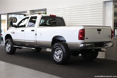 2009 Dodge Ram 2500 Laramie  1-OWNER* 67K MILES ONLY* 6-SPEED MANUAL* LARAMIE LONG BED* NEW 3 " BILSTEIN LEVEL LIFT* NEW 35 " BFGK KO3 10-PLY TIRES* 100% RUST & ACCIDENT FREE* ALL BOOKS AND KEYS - Photo 6 - Portland, OR 97230