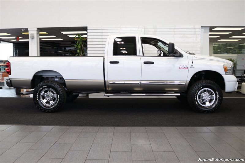 2009 Dodge Ram 2500 Laramie  1-OWNER* 67K MILES ONLY* 6-SPEED MANUAL* LARAMIE LONG BED* NEW 3 " BILSTEIN LEVEL LIFT* NEW 35 " BFGK KO3 10-PLY TIRES* 100% RUST & ACCIDENT FREE* ALL BOOKS AND KEYS - Photo 5 - Portland, OR 97230