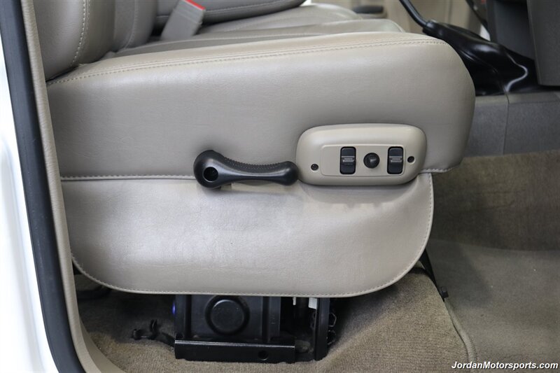 2009 Dodge Ram 2500 Laramie  1-OWNER* 67K MILES ONLY* 6-SPEED MANUAL* LARAMIE LONG BED* NEW 3 " BILSTEIN LEVEL LIFT* NEW 35 " BFGK KO3 10-PLY TIRES* 100% RUST & ACCIDENT FREE* ALL BOOKS AND KEYS - Photo 69 - Portland, OR 97230