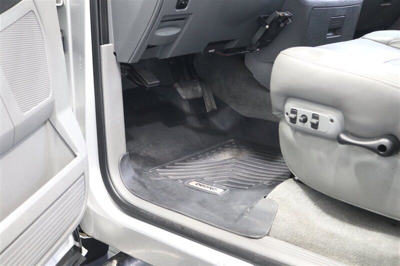 2008 Dodge Ram 3500 Laramie  100% RUST FREE* LARAMIE* NEW TURBO-SHOCKS-BRAKES-ROTORS-CALIPERS-FILTERS-FLUIDS* STRAIGHT PIPE W/ NO DPF/CATS* 30K B&W GOOSENECK* ALL BOOKS & KEYS & SERVICE RECORDS* LED HEADLIGHTS & TAIL LIGHTS - Photo 86 - Portland, OR 97230