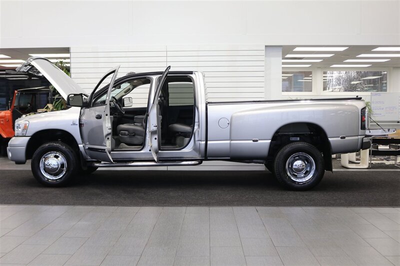 2008 Dodge Ram 3500 Laramie  100% RUST FREE* LARAMIE* NEW TURBO-SHOCKS-BRAKES-ROTORS-CALIPERS-FILTERS-FLUIDS* STRAIGHT PIPE W/ NO DPF/CATS* 30K B&W GOOSENECK* ALL BOOKS & KEYS & SERVICE RECORDS* LED HEADLIGHTS & TAIL LIGHTS - Photo 10 - Portland, OR 97230