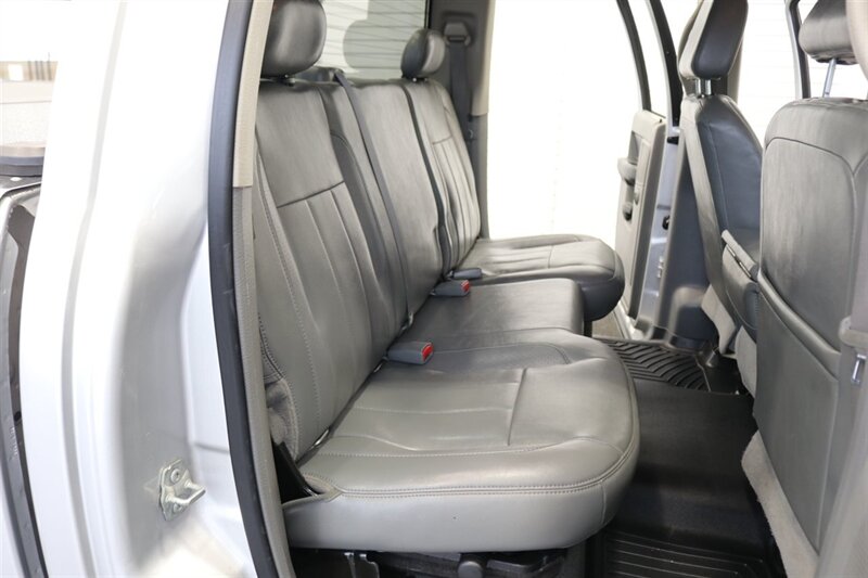 2008 Dodge Ram 3500 Laramie  100% RUST FREE* LARAMIE* NEW TURBO-SHOCKS-BRAKES-ROTORS-CALIPERS-FILTERS-FLUIDS* STRAIGHT PIPE W/ NO DPF/CATS* 30K B&W GOOSENECK* ALL BOOKS & KEYS & SERVICE RECORDS* LED HEADLIGHTS & TAIL LIGHTS - Photo 18 - Portland, OR 97230