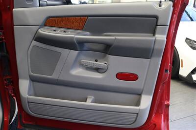 2006 Dodge Ram 2500 Laramie  1-OWNER* 81K MILES ONLY* LARAMIE LOADED 6-PASSENGER* SPRAY IN BED LINER* NEW BRAKES-ROTORS-CALIPERS-COOLANT FLUSH-AC CHARGE-BRAKE FLUID FLUSH* 0-ACCIDENTS* HEATED SEATS* ALL BOOKS & KEYS - Photo 65 - Portland, OR 97230