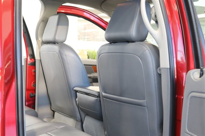 2006 Dodge Ram 2500 Laramie  1-OWNER* 81K MILES ONLY* LARAMIE LOADED 6-PASSENGER* SPRAY IN BED LINER* NEW BRAKES-ROTORS-CALIPERS-COOLANT FLUSH-AC CHARGE-BRAKE FLUID FLUSH* 0-ACCIDENTS* HEATED SEATS* ALL BOOKS & KEYS - Photo 69 - Portland, OR 97230