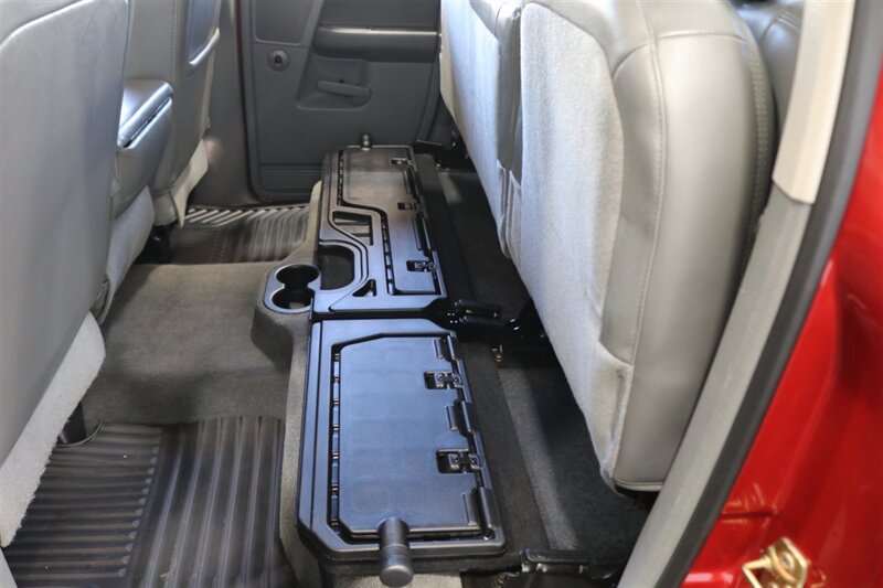 2006 Dodge Ram 2500 Laramie  1-OWNER* 81K MILES ONLY* LARAMIE LOADED 6-PASSENGER* SPRAY IN BED LINER* NEW BRAKES-ROTORS-CALIPERS-COOLANT FLUSH-AC CHARGE-BRAKE FLUID FLUSH* 0-ACCIDENTS* HEATED SEATS* ALL BOOKS & KEYS - Photo 89 - Portland, OR 97230