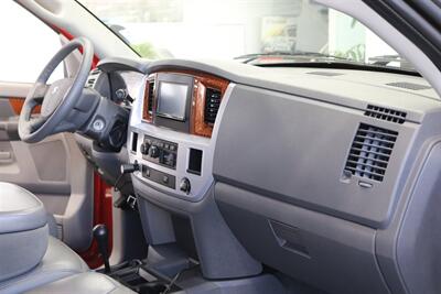 2006 Dodge Ram 2500 Laramie  1-OWNER* 81K MILES ONLY* LARAMIE LOADED 6-PASSENGER* SPRAY IN BED LINER* NEW BRAKES-ROTORS-CALIPERS-COOLANT FLUSH-AC CHARGE-BRAKE FLUID FLUSH* 0-ACCIDENTS* HEATED SEATS* ALL BOOKS & KEYS - Photo 86 - Portland, OR 97230
