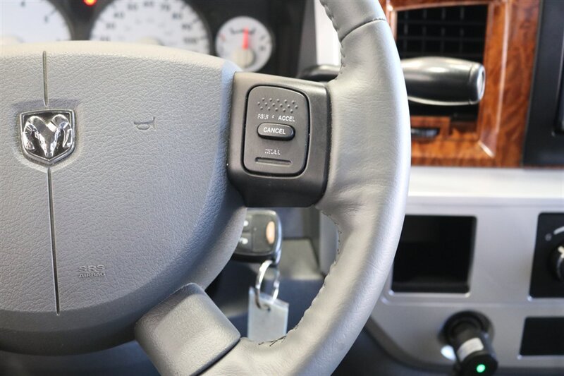 2006 Dodge Ram 2500 Laramie  1-OWNER* 81K MILES ONLY* LARAMIE LOADED 6-PASSENGER* SPRAY IN BED LINER* NEW BRAKES-ROTORS-CALIPERS-COOLANT FLUSH-AC CHARGE-BRAKE FLUID FLUSH* 0-ACCIDENTS* HEATED SEATS* ALL BOOKS & KEYS - Photo 83 - Portland, OR 97230