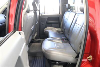 2006 Dodge Ram 2500 Laramie  1-OWNER* 81K MILES ONLY* LARAMIE LOADED 6-PASSENGER* SPRAY IN BED LINER* NEW BRAKES-ROTORS-CALIPERS-COOLANT FLUSH-AC CHARGE-BRAKE FLUID FLUSH* 0-ACCIDENTS* HEATED SEATS* ALL BOOKS & KEYS - Photo 18 - Portland, OR 97230