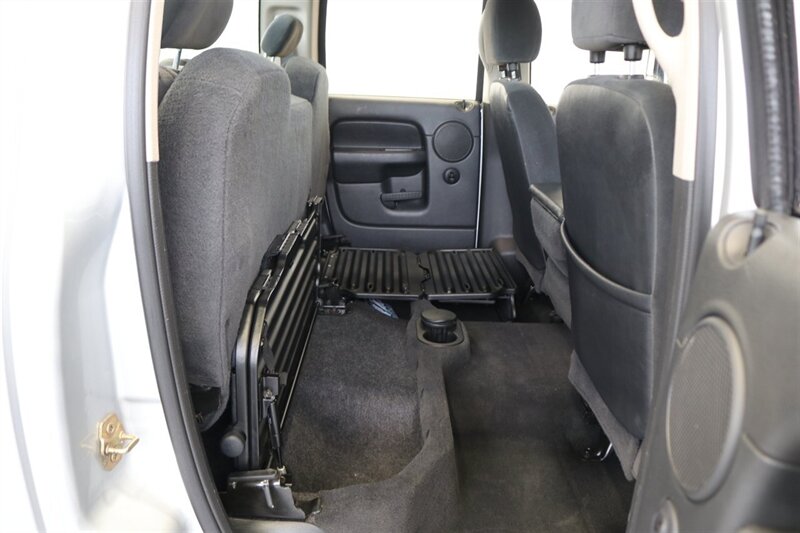2004 Dodge Ram 2500 1-OWNER* 100% RUST & CORROSION FREE* 100% STOCK* NEW 33 " BFG KO3 10-PLYs* FRESHLY SERVICED* SPRAY IN BED LINER* 6-PASSENGER* ALL ORIGINAL BOOKS & MANUALS* CAMPER TIE DOWNS - Photo 79 - Portland, OR 97230