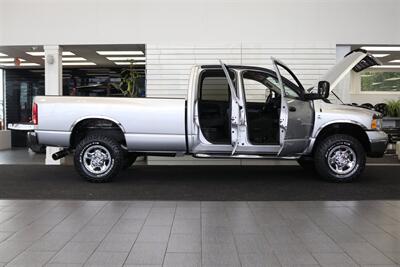 2004 Dodge Ram 2500 1-OWNER* 100% RUST & CORROSION FREE* 100% STOCK* NEW 33 " BFG KO3 10-PLYs* FRESHLY SERVICED* SPRAY IN BED LINER* 6-PASSENGER* ALL ORIGINAL BOOKS & MANUALS* CAMPER TIE DOWNS - Photo 12 - Portland, OR 97230