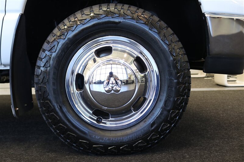 2005 Dodge Ram 3500 ST 4dr Quad Cab ST   - Photo 23 - Portland, OR 97230