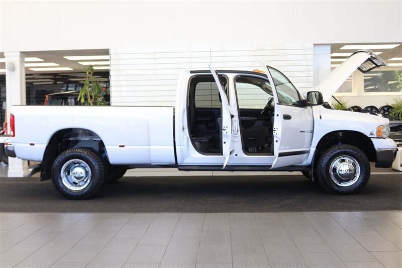 2005 Dodge Ram 3500 ST 4dr Quad Cab ST   - Photo 12 - Portland, OR 97230
