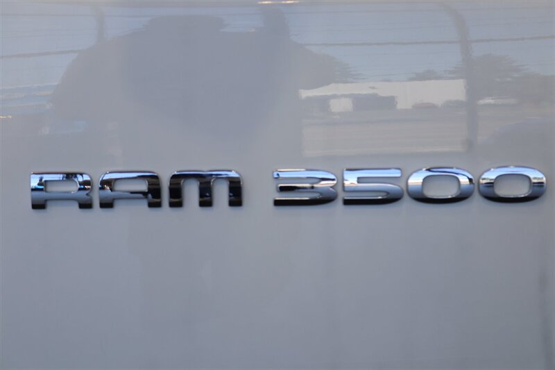 2005 Dodge Ram 3500 ST 4dr Quad Cab ST   - Photo 76 - Portland, OR 97230