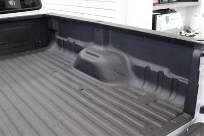 2000 Ford F-350 Super Duty XLT 4dr Crew Cab XLT - Photo 43 - Portland, OR 97230
