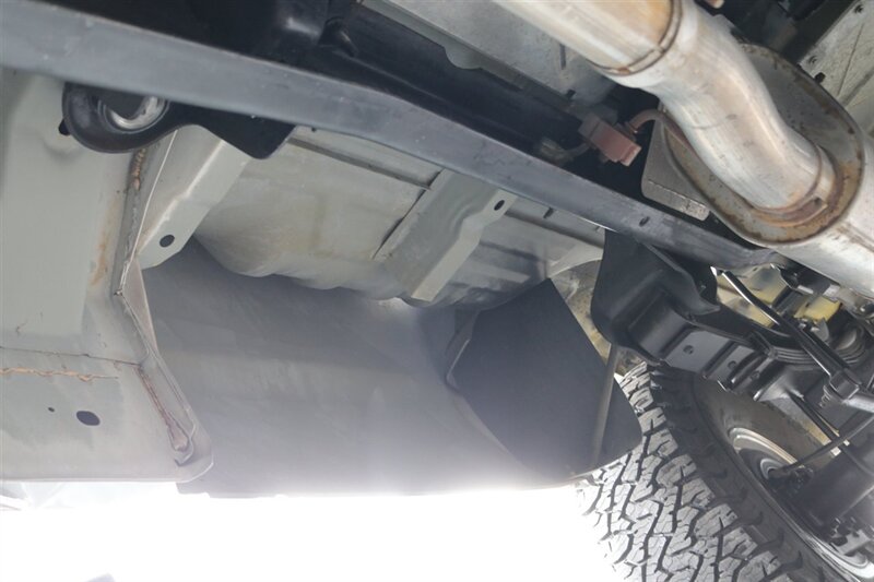 2000 Ford F-350 Super Duty XLT 4dr Crew Cab XLT - Photo 28 - Portland, OR 97230