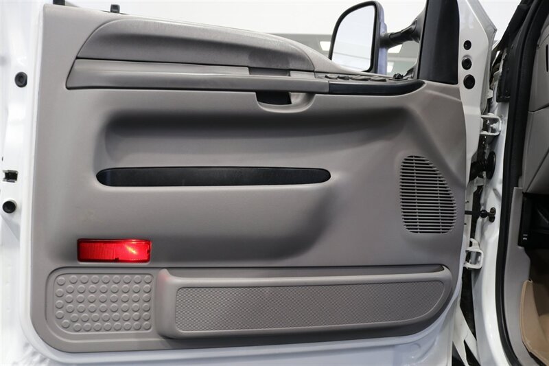 2000 Ford F-350 Super Duty XLT 4dr Crew Cab XLT - Photo 58 - Portland, OR 97230