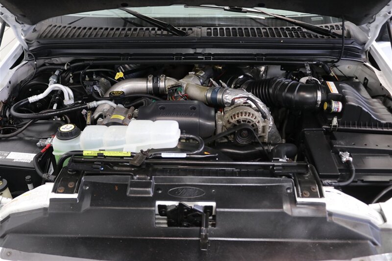2000 Ford F-350 Super Duty XLT 4dr Crew Cab XLT - Photo 14 - Portland, OR 97230