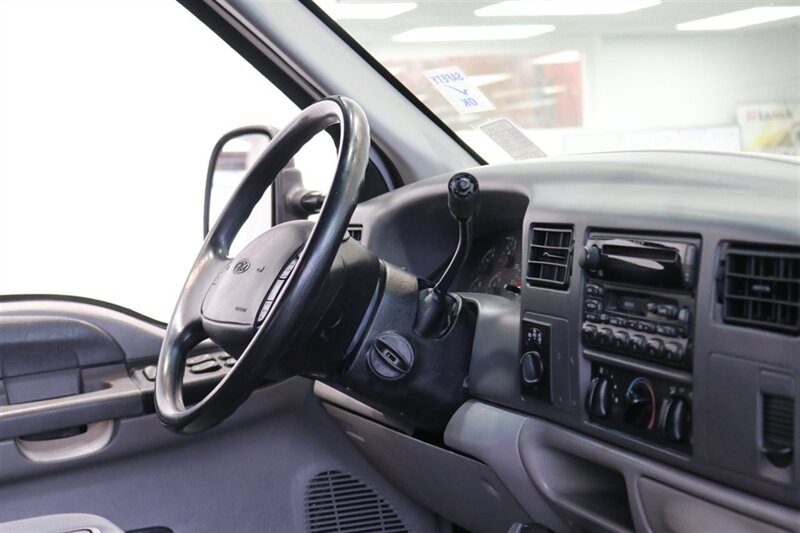 2000 Ford F-350 Super Duty XLT 4dr Crew Cab XLT - Photo 73 - Portland, OR 97230