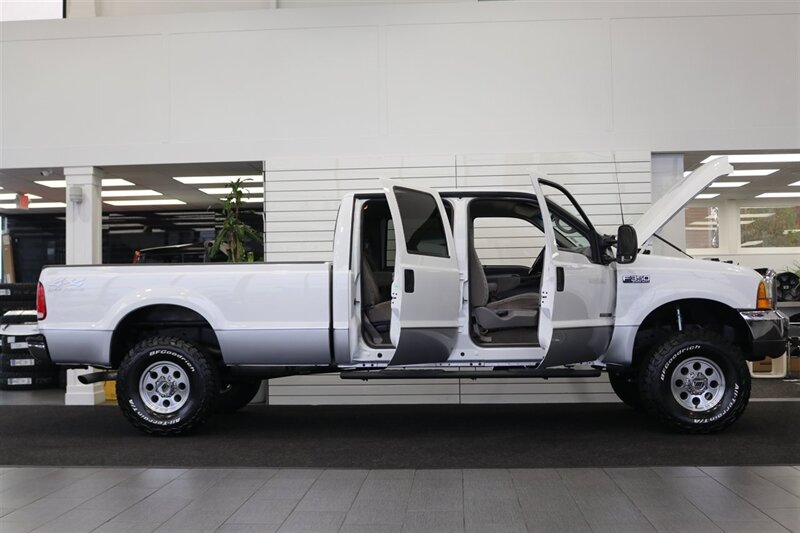 2000 Ford F-350 Super Duty XLT 4dr Crew Cab XLT - Photo 11 - Portland, OR 97230