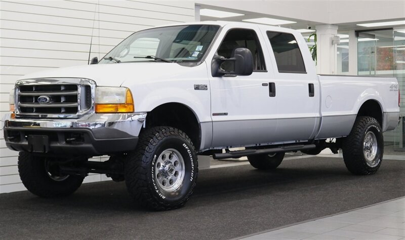 2000 Ford F-350 Super Duty XLT 4dr Crew Cab XLT - Photo 3 - Portland, OR 97230