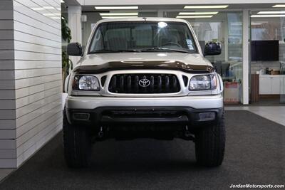 2002 Toyota Tacoma V6  100% RUST FREE* NEW TIMING BELT SERVICE* NEW 2.75 " BILSTEIN TOYTEC LEVEL LIFT W/DIFF DROPS* NEW 33 " FALKEN A/T 4 & 17 "TRD PRO WHEELS* REAR LOCKERS* LIKE NEW BED* ALL ORIGINAL BOOKS & KEYS - Photo 8 - Portland, OR 97230