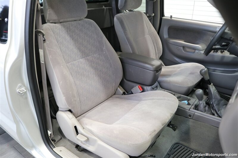 2002 Toyota Tacoma V6  100% RUST FREE* NEW TIMING BELT SERVICE* NEW 2.75 " BILSTEIN TOYTEC LEVEL LIFT W/DIFF DROPS* NEW 33 " FALKEN A/T 4 & 17 "TRD PRO WHEELS* REAR LOCKERS* LIKE NEW BED* ALL ORIGINAL BOOKS & KEYS - Photo 17 - Portland, OR 97230