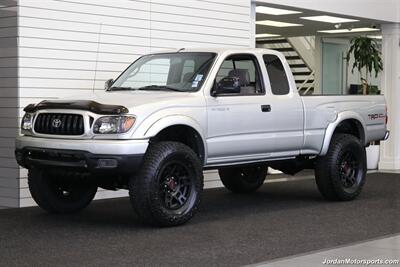 2002 Toyota Tacoma V6  100% RUST FREE* NEW TIMING BELT SERVICE* NEW 2.75 " BILSTEIN TOYTEC LEVEL LIFT W/DIFF DROPS* NEW 33 " FALKEN A/T 4 & 17 "TRD PRO WHEELS* REAR LOCKERS* LIKE NEW BED* ALL ORIGINAL BOOKS & KEYS - Photo 3 - Portland, OR 97230