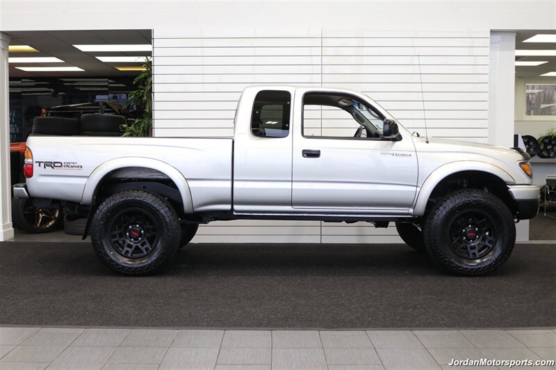 2002 Toyota Tacoma V6  100% RUST FREE* NEW TIMING BELT SERVICE* NEW 2.75 " BILSTEIN TOYTEC LEVEL LIFT W/DIFF DROPS* NEW 33 " FALKEN A/T 4 & 17 "TRD PRO WHEELS* REAR LOCKERS* LIKE NEW BED* ALL ORIGINAL BOOKS & KEYS - Photo 5 - Portland, OR 97230