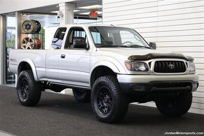 2002 Toyota Tacoma V6  100% RUST FREE* NEW TIMING BELT SERVICE* NEW 2.75 " BILSTEIN TOYTEC LEVEL LIFT W/DIFF DROPS* NEW 33 " FALKEN A/T 4 & 17 "TRD PRO WHEELS* REAR LOCKERS* LIKE NEW BED* ALL ORIGINAL BOOKS & KEYS - Photo 2 - Portland, OR 97230