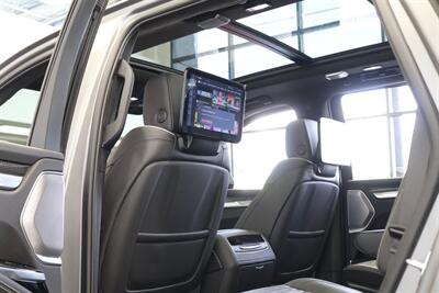 2026 Cadillac Escalade-V V OWNER'S PERSONAL CAR* 1 OF 255* CERAMIC NANO TINT W/ WINDSHIELD* BRAND NEW CONDITION* ALL BOOKS - KEYS - WINDOW STICKER - Photo 23 - Portland, OR 97230