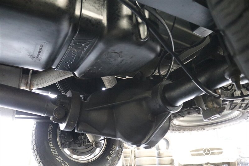 2006 Chevrolet Silverado 2500 LT3 4dr Extended Cab  1-CALIFORNIA OWNER SINCE NEW* 100% RUST FREE* 0-ACCIDENTS* LINEX BED LINER* ALL RECORDS SINCE NEW* ALL FLUIDS & FILTERS REPLACED & FLUSHED* 100% MINT CONDITION - Photo 37 - Portland, OR 97230