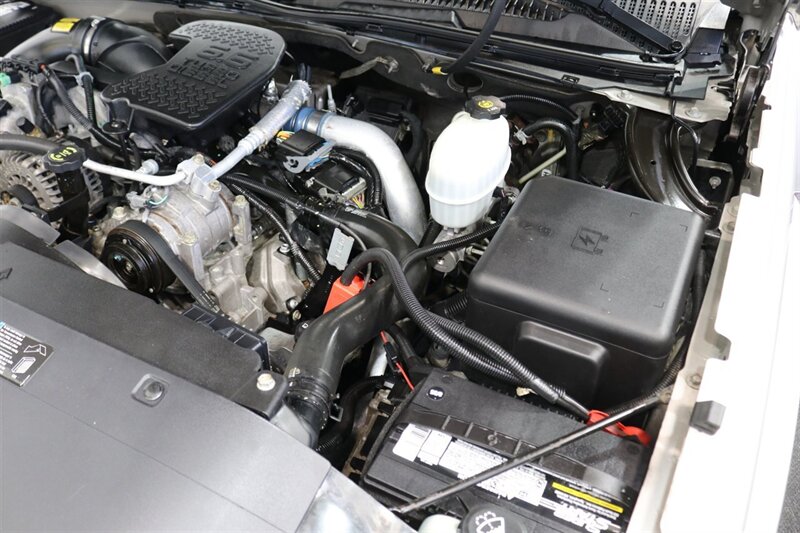 2006 Chevrolet Silverado 2500 LT3 4dr Extended Cab  1-CALIFORNIA OWNER SINCE NEW* 100% RUST FREE* 0-ACCIDENTS* LINEX BED LINER* ALL RECORDS SINCE NEW* ALL FLUIDS & FILTERS REPLACED & FLUSHED* 100% MINT CONDITION - Photo 39 - Portland, OR 97230