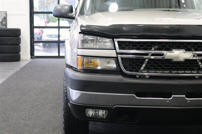 2006 Chevrolet Silverado 2500 LT3 4dr Extended Cab  1-CALIFORNIA OWNER SINCE NEW* 100% RUST FREE* 0-ACCIDENTS* LINEX BED LINER* ALL RECORDS SINCE NEW* ALL FLUIDS & FILTERS REPLACED & FLUSHED* 100% MINT CONDITION - Photo 55 - Portland, OR 97230