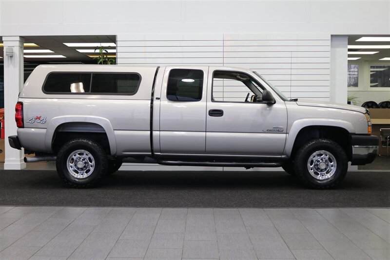 2006 Chevrolet Silverado 2500 LT3 4dr Extended Cab  1-CALIFORNIA OWNER SINCE NEW* 100% RUST FREE* 0-ACCIDENTS* LINEX BED LINER* ALL RECORDS SINCE NEW* ALL FLUIDS & FILTERS REPLACED & FLUSHED* 100% MINT CONDITION - Photo 5 - Portland, OR 97230